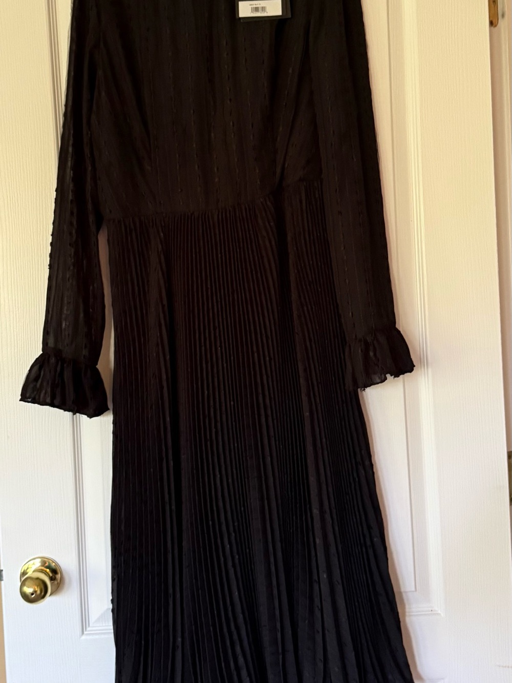Mac Duggal Black Long Sleeve Pleated Maxi Dress with Ruffle Cuffs
